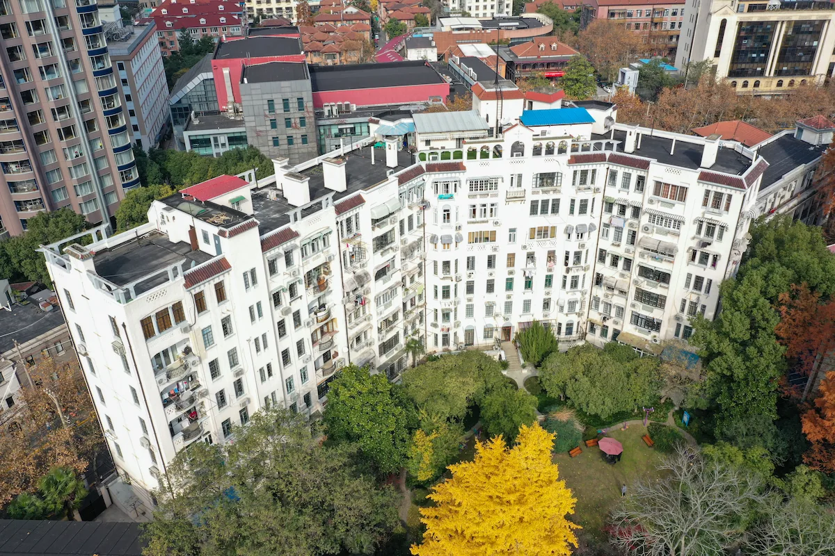 枕流公寓俯拍全景照片，候车式口述历史项目